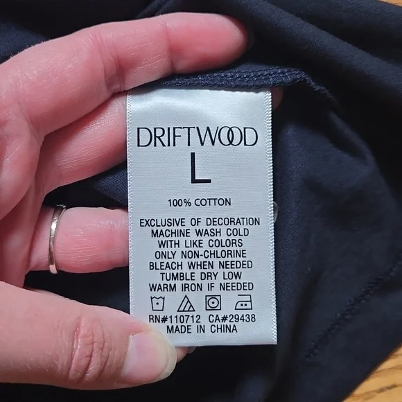 Driftwood Jeans navy blue floral embroidered v-neck tee - Picture 8 of 8